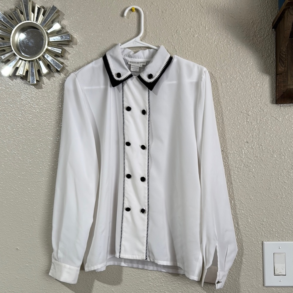 Susan Hutton White Shirt with Black Trim